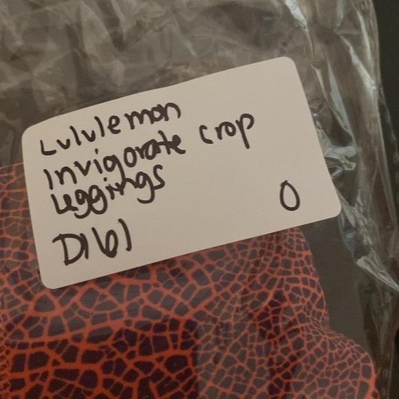 Lululemon Invigorate High-Rise Crop Leggings Crackle Glaze Vintage Orange Sz 0 - Picture 9 of 9